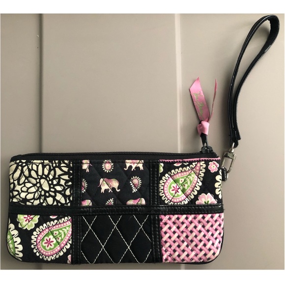 Vera Bradley Wristlet - Picture 2 of 13